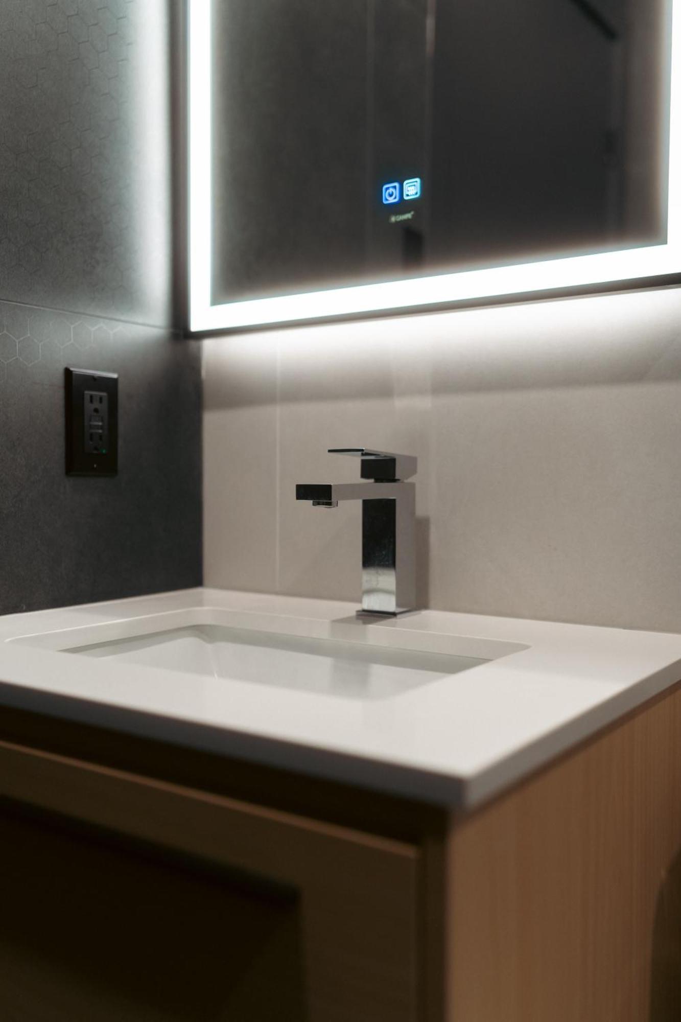 Lift Hotel モントリオール エクステリア 写真